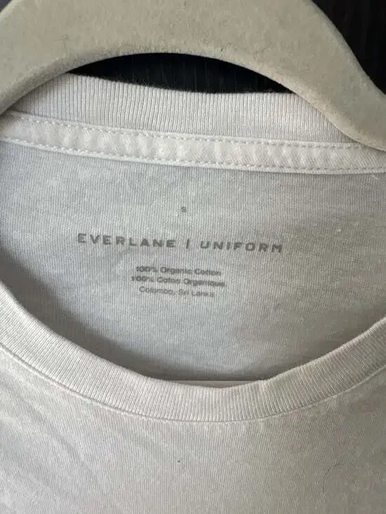 Everlane Uniform The Organic Cotton Crew T-Shirt in White Size Small - Picture 2 of 5